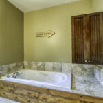 Cabin 5 (22)